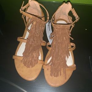 Fringe brown sandals